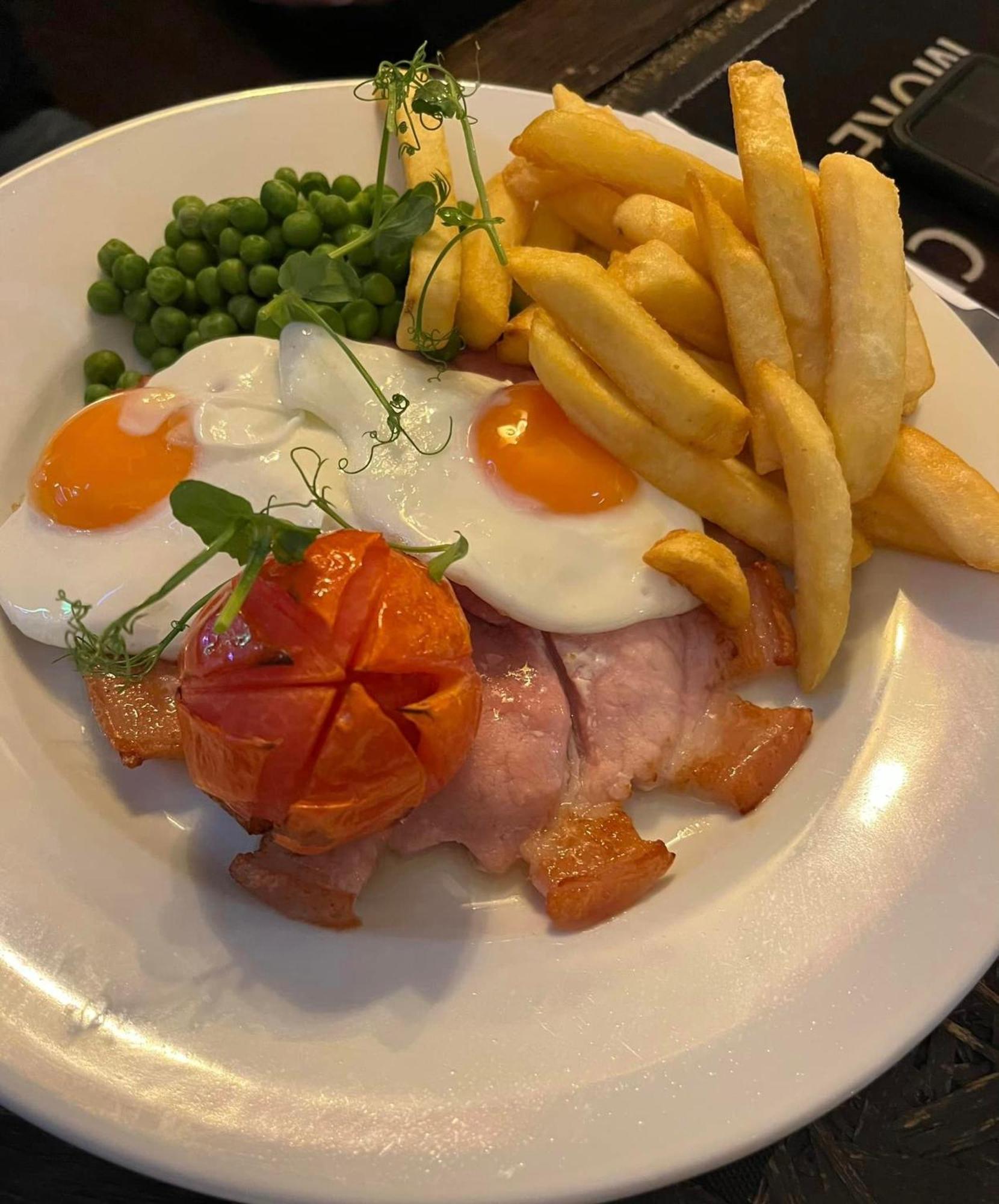 Stratton  The Kings Arms Inn מראה חיצוני תמונה